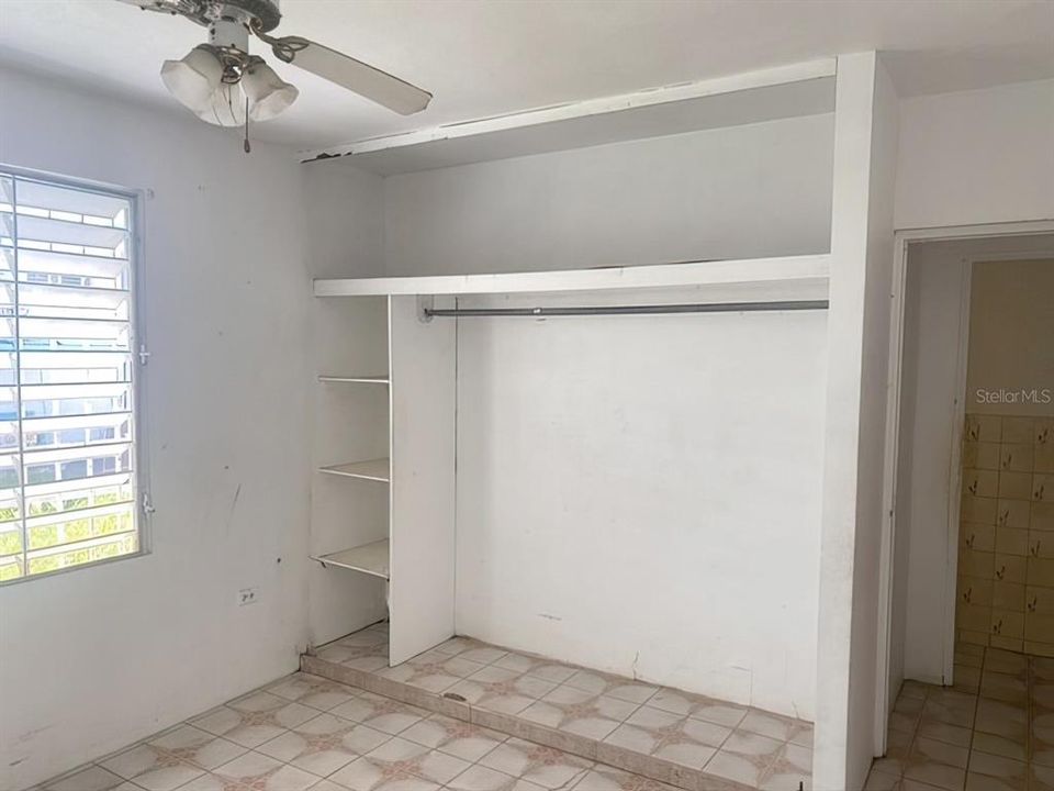 Vendido Recientemente: $62,000 (3 camas, 2 baños, 850 Pies cuadrados)