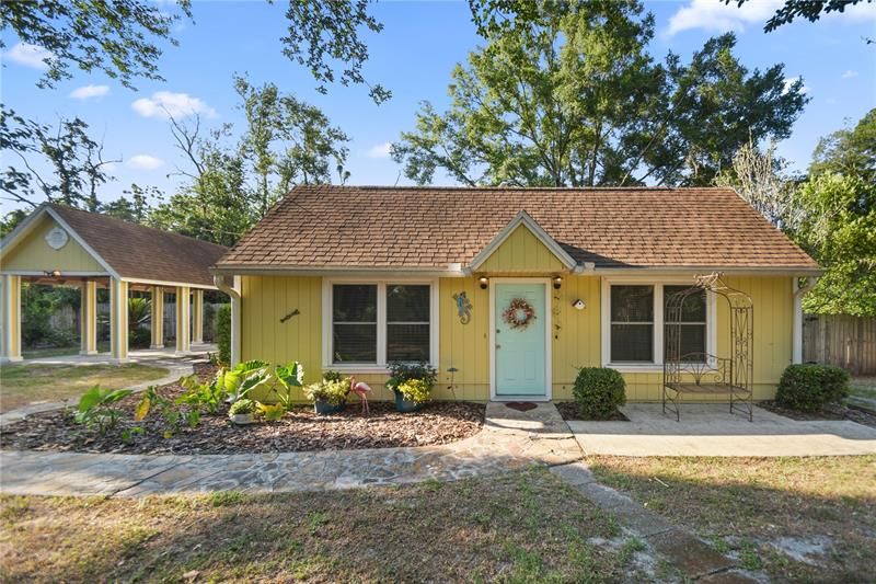 Recently Sold: $285,000 (3 beds, 2 baths, 1526 Square Feet)