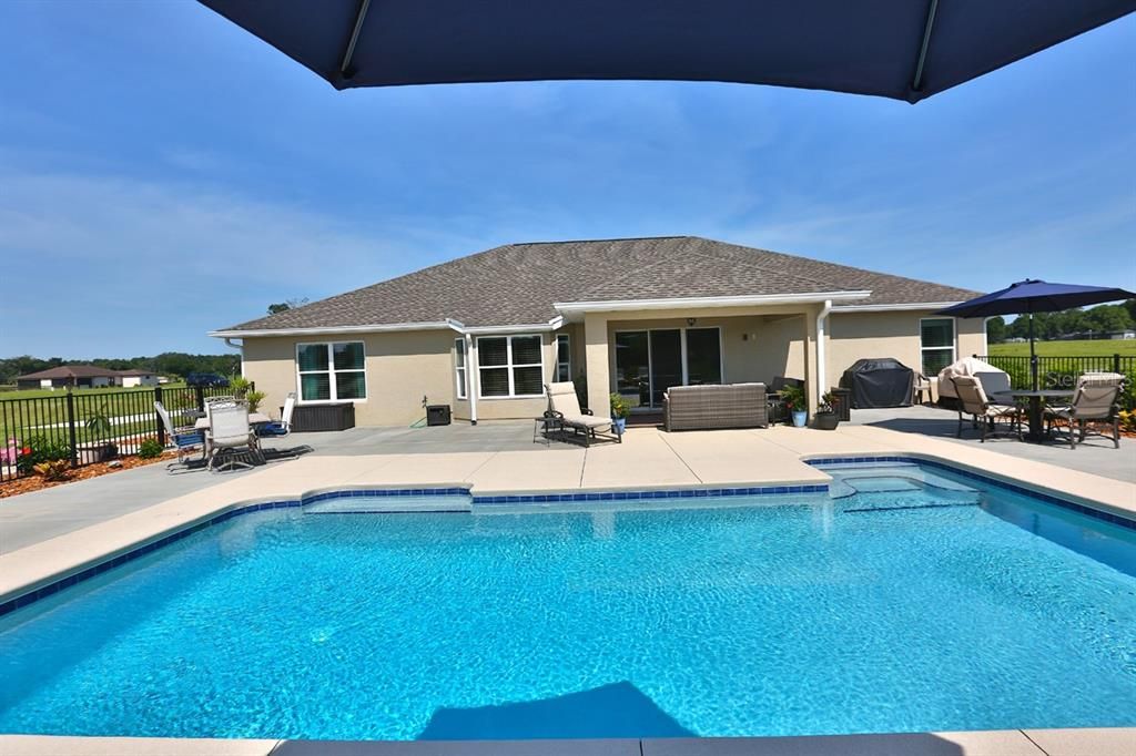 Recently Sold: $697,813 (3 beds, 2 baths, 2334 Square Feet)