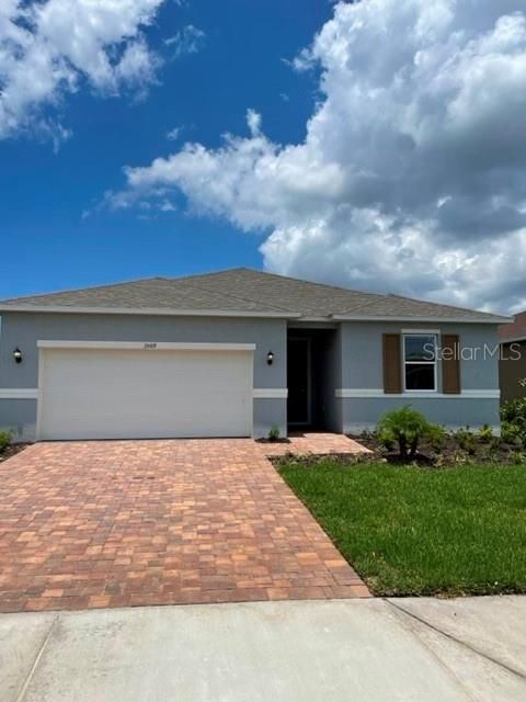 Recently Sold: $401,149 (4 beds, 2 baths, 1989 Square Feet)