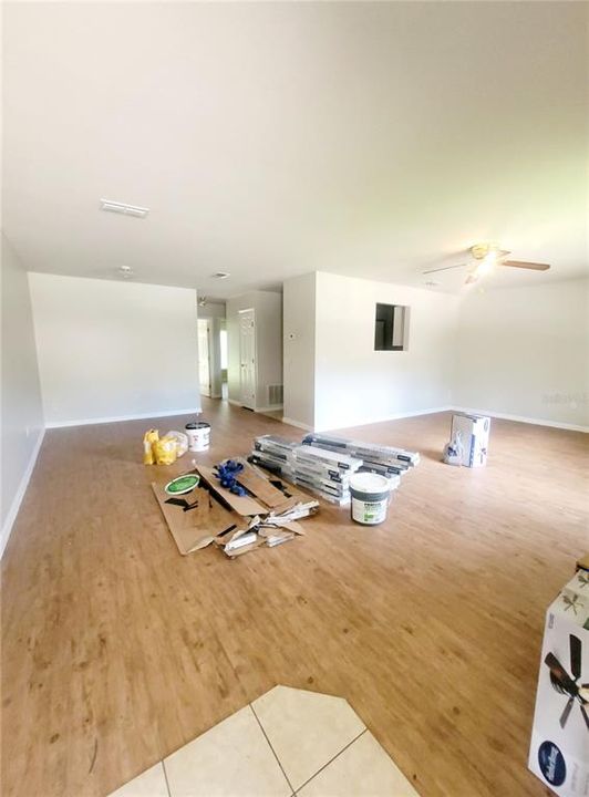 Recently Rented: $1,295 (2 beds, 2 baths, 1100 Square Feet)