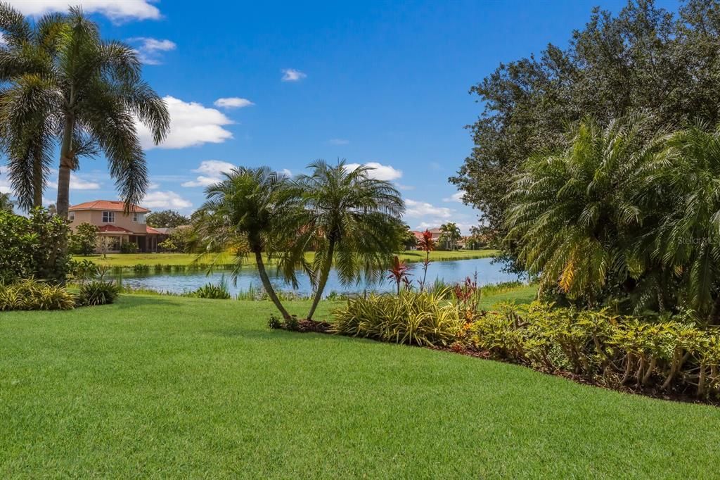 Recently Sold: $650,000 (4 beds, 3 baths, 2509 Square Feet)
