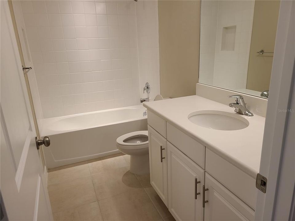 Недавно арендовано: $2,100 (3 спален, 2 ванн, 1607 Квадратных фут)