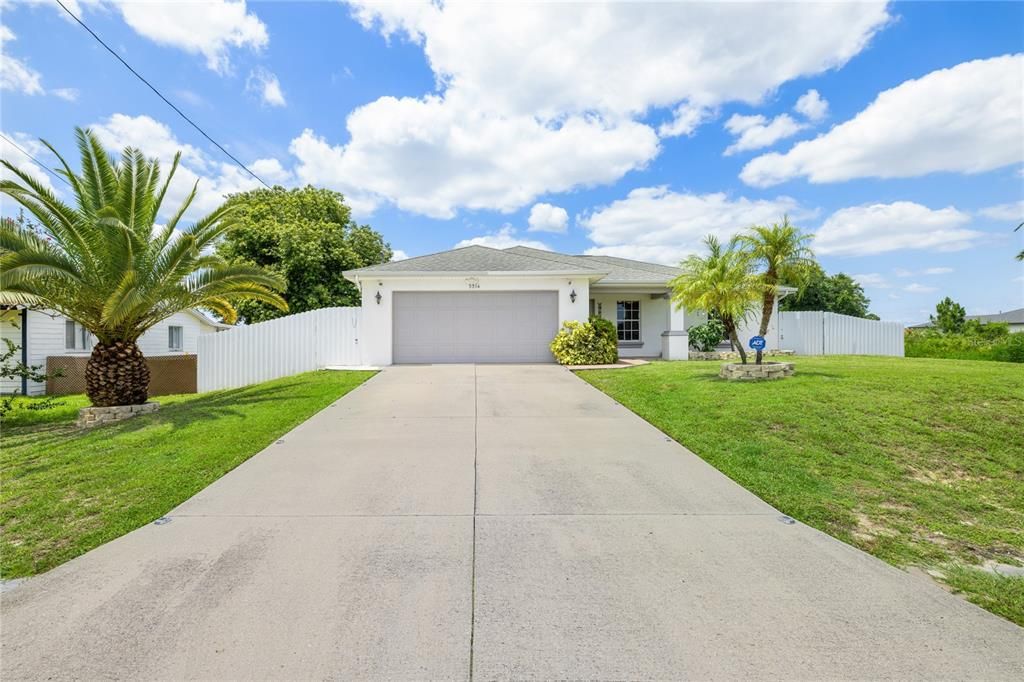 Недавно продано: $439,000 (3 спален, 2 ванн, 1458 Квадратных фут)