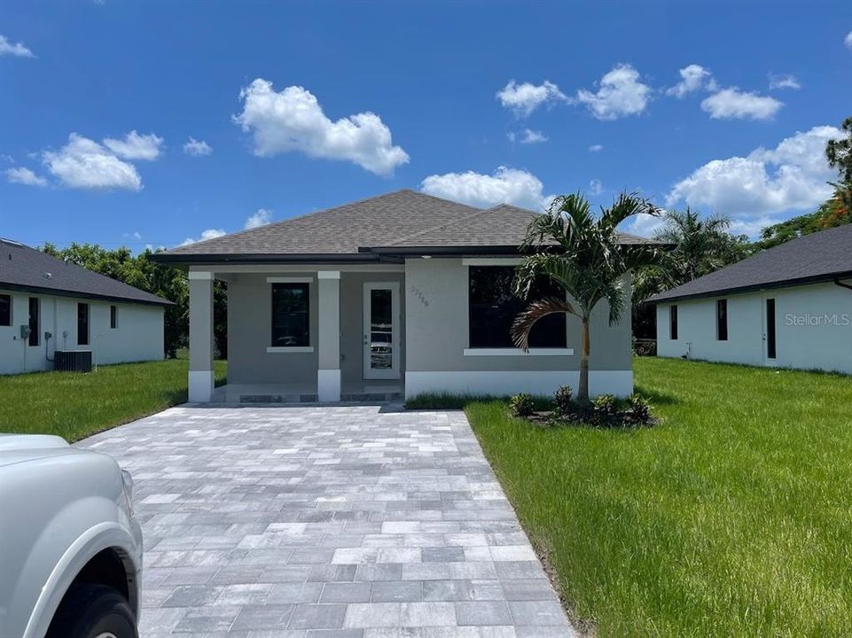 Недавно арендовано: $3,400 (4 спален, 2 ванн, 1747 Квадратных фут)