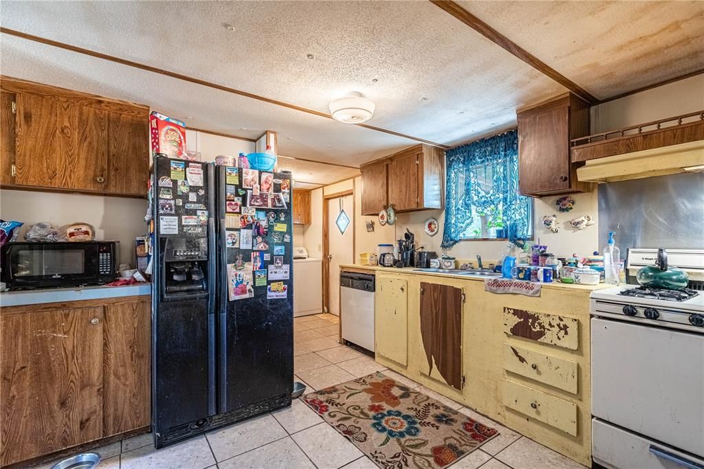 Recently Sold: $84,900 (3 beds, 2 baths, 1152 Square Feet)