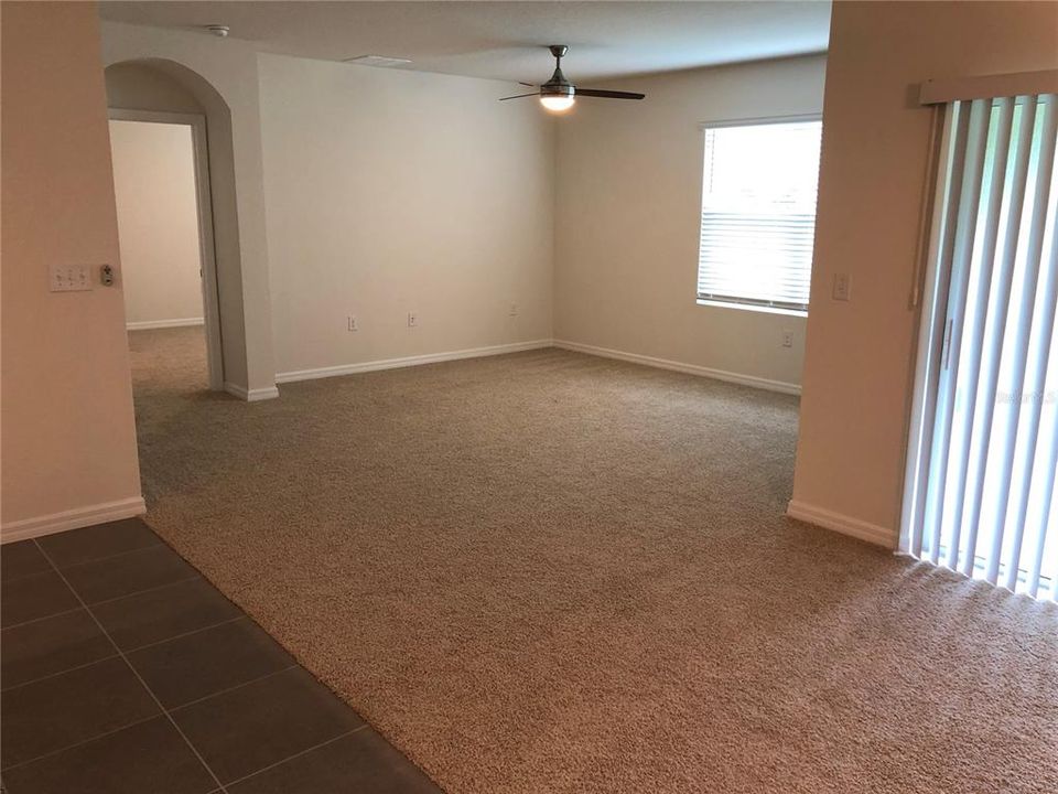 Recently Rented: $2,700 (4 beds, 2 baths, 1828 Square Feet)