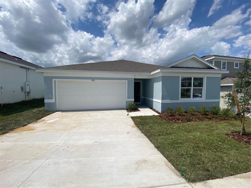 Recently Sold: $341,260 (3 beds, 2 baths, 1472 Square Feet)