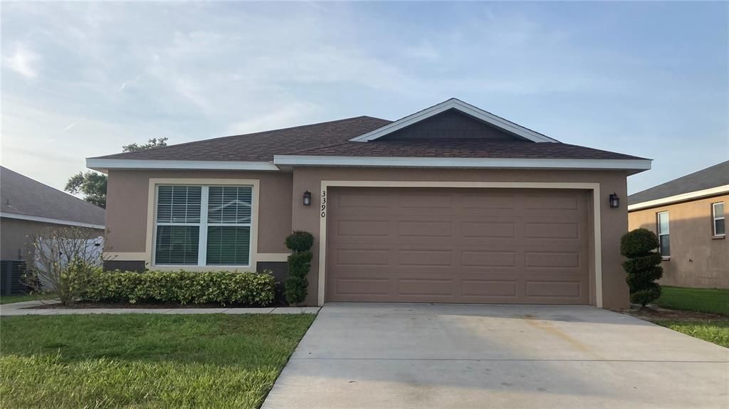 Recently Sold: $353,000 (3 beds, 2 baths, 1478 Square Feet)