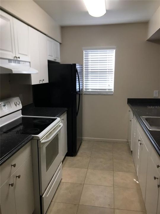 Recently Rented: $1,000 (2 beds, 1 baths, 3604 Square Feet)