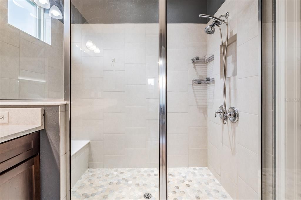 Недавно арендовано: $3,650 (3 спален, 2 ванн, 2402 Квадратных фут)