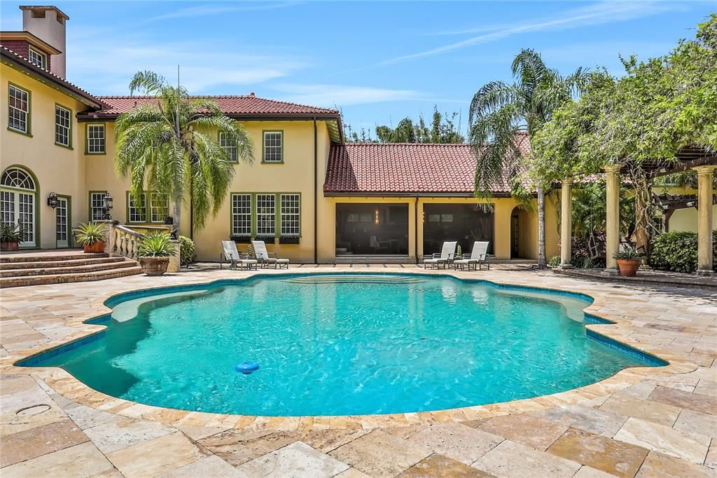 Pool to the back of the house view.