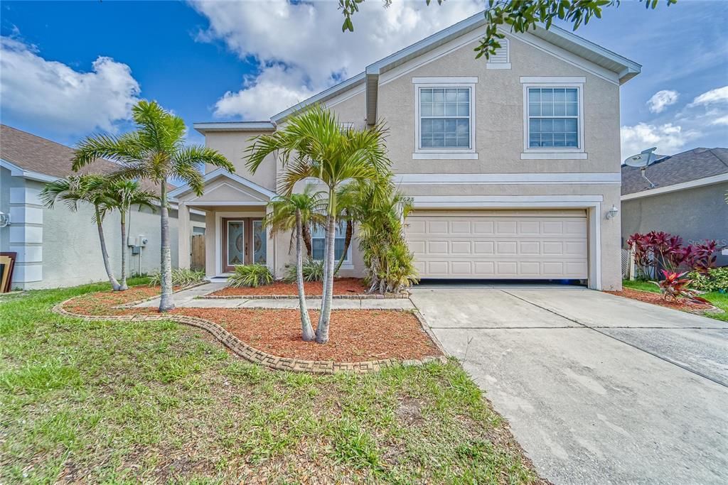 Recently Sold: $395,000 (5 beds, 2 baths, 2968 Square Feet)