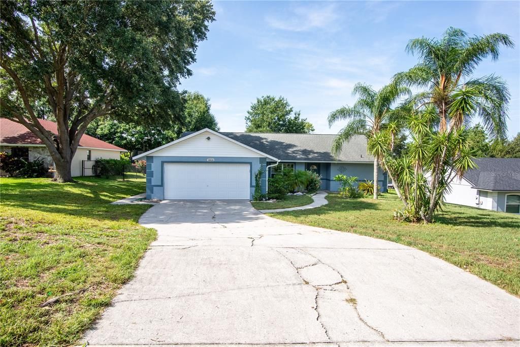 Recently Sold: $400,000 (3 beds, 2 baths, 1736 Square Feet)