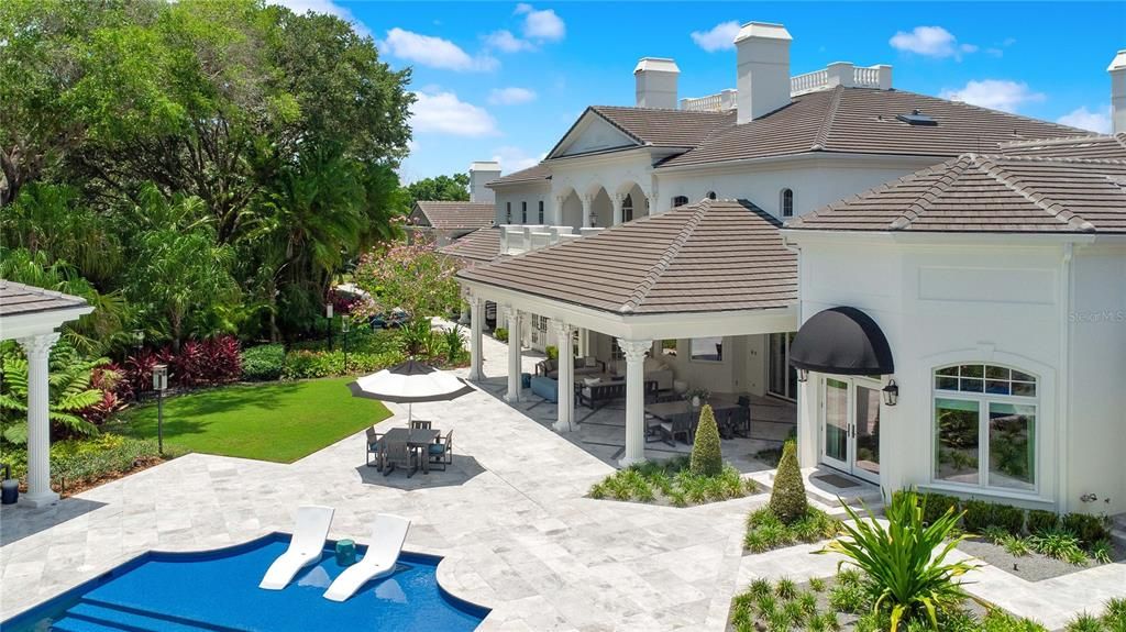 Recently Sold: $12,888,000 (7 beds, 8 baths, 20690 Square Feet)