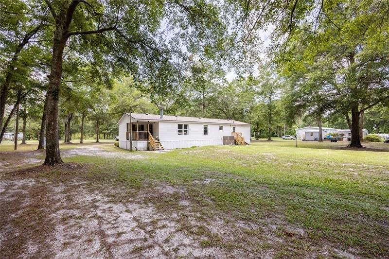 Recently Sold: $161,000 (3 beds, 2 baths, 1624 Square Feet)