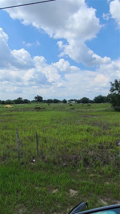 Vendido Recientemente: $100,000 (3.75 acres)