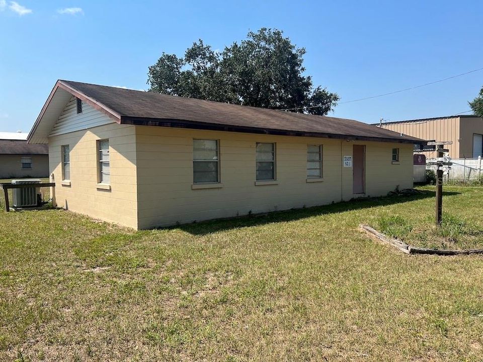 Recently Sold: $195,000 (0 beds, 0 baths, 2600 Square Feet)