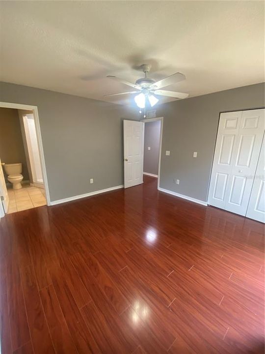 Recently Rented: $2,600 (3 beds, 2 baths, 1200 Square Feet)