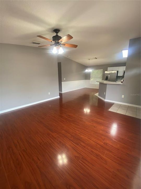 Recently Rented: $2,600 (3 beds, 2 baths, 1200 Square Feet)