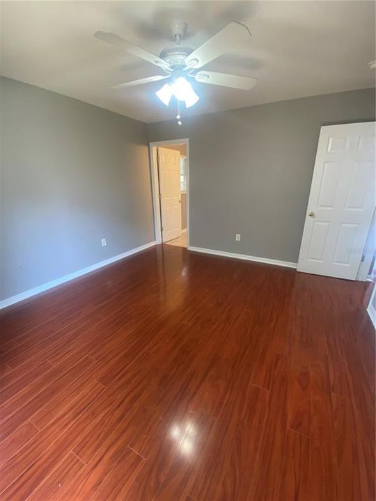 Recently Rented: $2,600 (3 beds, 2 baths, 1200 Square Feet)