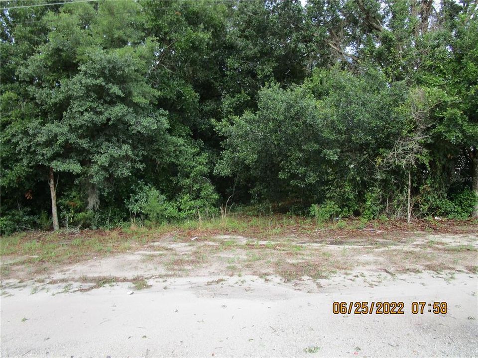 Recently Sold: $23,000 (0.61 acres)