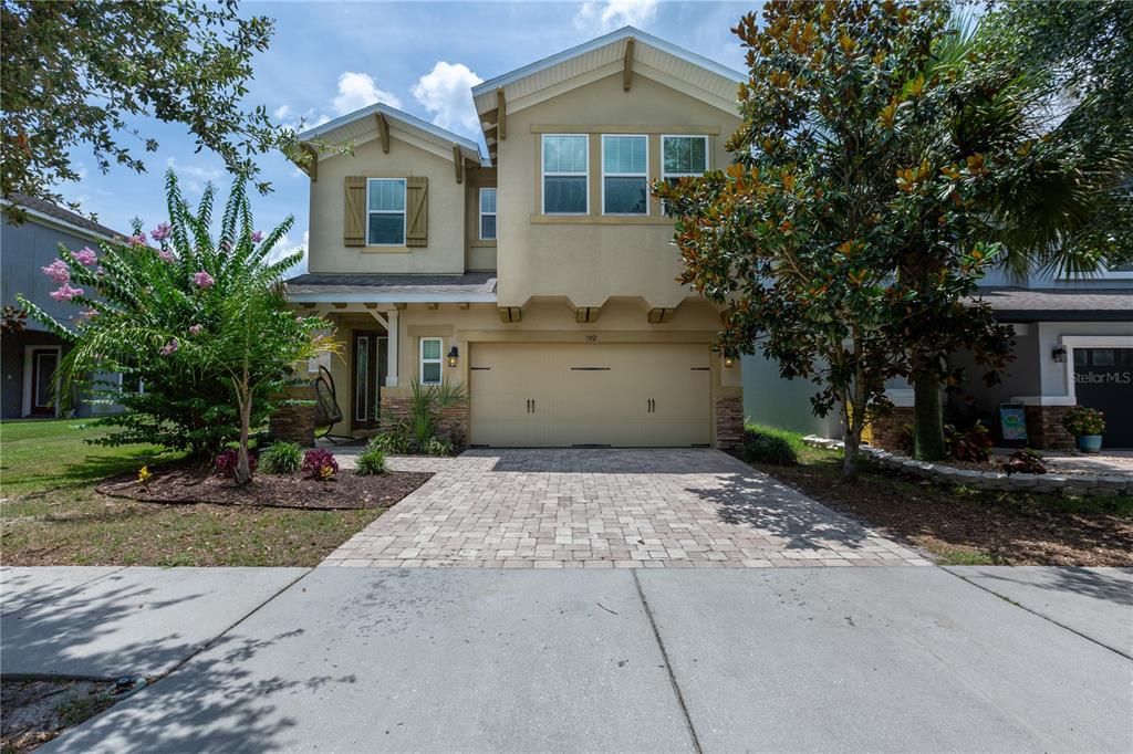 Recently Sold: $550,000 (5 beds, 2 baths, 2813 Square Feet)