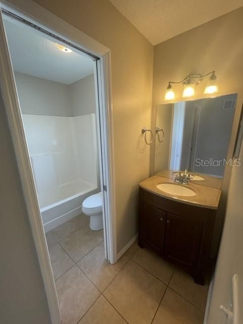 Recently Rented: $2,250 (2 beds, 2 baths, 1091 Square Feet)