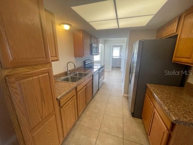 Recently Rented: $2,250 (2 beds, 2 baths, 1091 Square Feet)