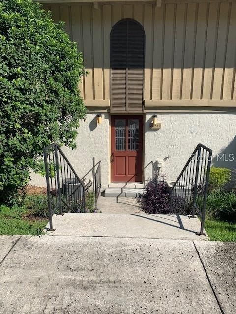 Recently Sold: $155,000 (1 beds, 1 baths, 954 Square Feet)