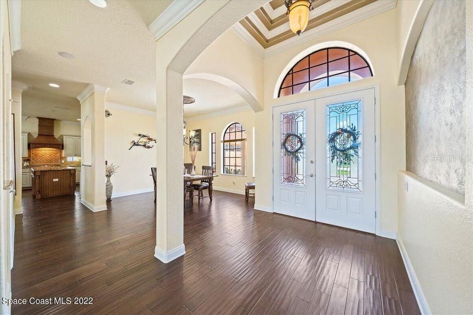 Recently Sold: $1,150,000 (5 beds, 4 baths, 3798 Square Feet)