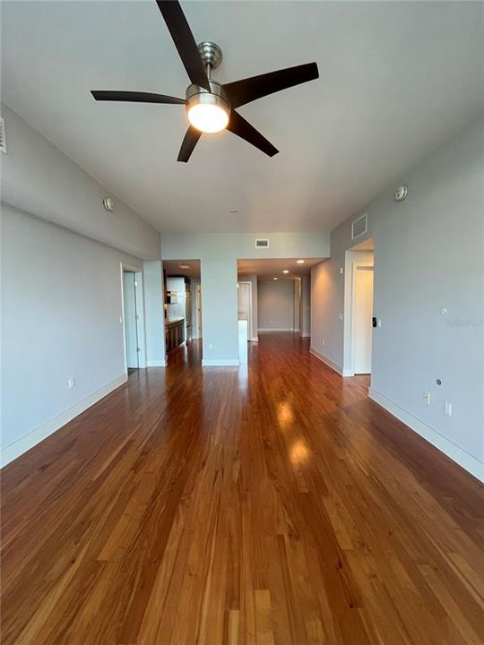 Recently Rented: $3,975 (2 beds, 2 baths, 1765 Square Feet)