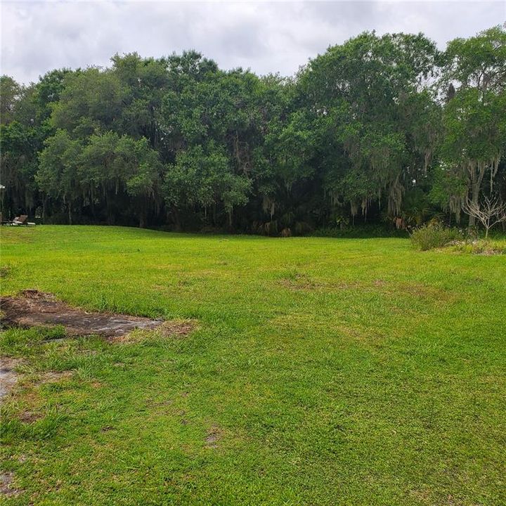 Vendido Recientemente: $109,000 (0.27 acres)