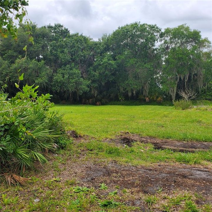 Vendido Recientemente: $109,000 (0.27 acres)