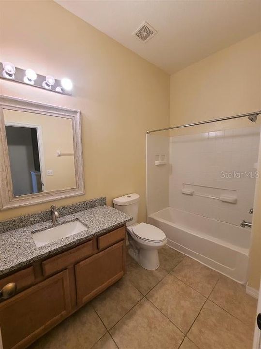 最近租的: $1,850 (3 贝兹, 2 浴室, 1513 平方英尺)