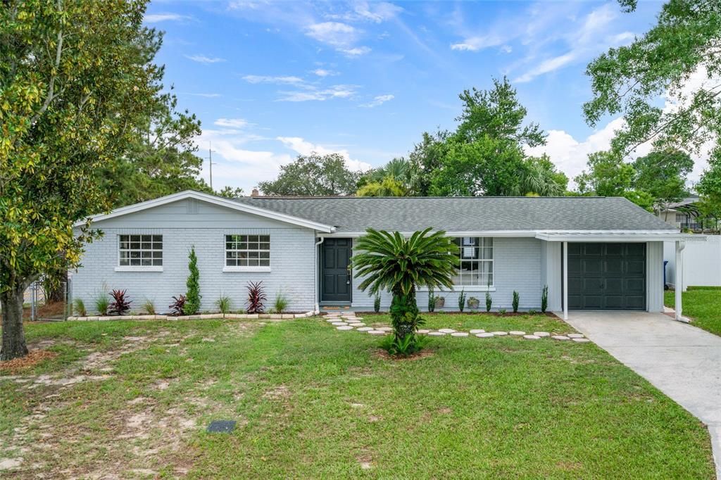 Recently Sold: $469,000 (3 beds, 1 baths, 1340 Square Feet)