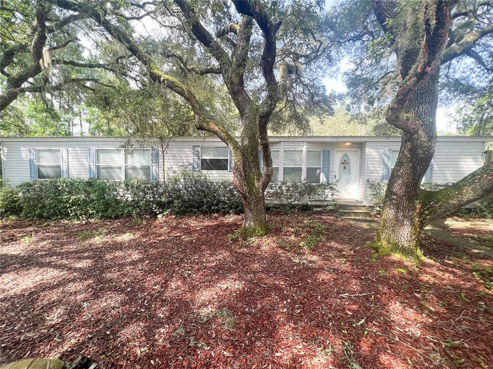 最近售出: $185,000 (3 贝兹, 2 浴室, 1719 平方英尺)