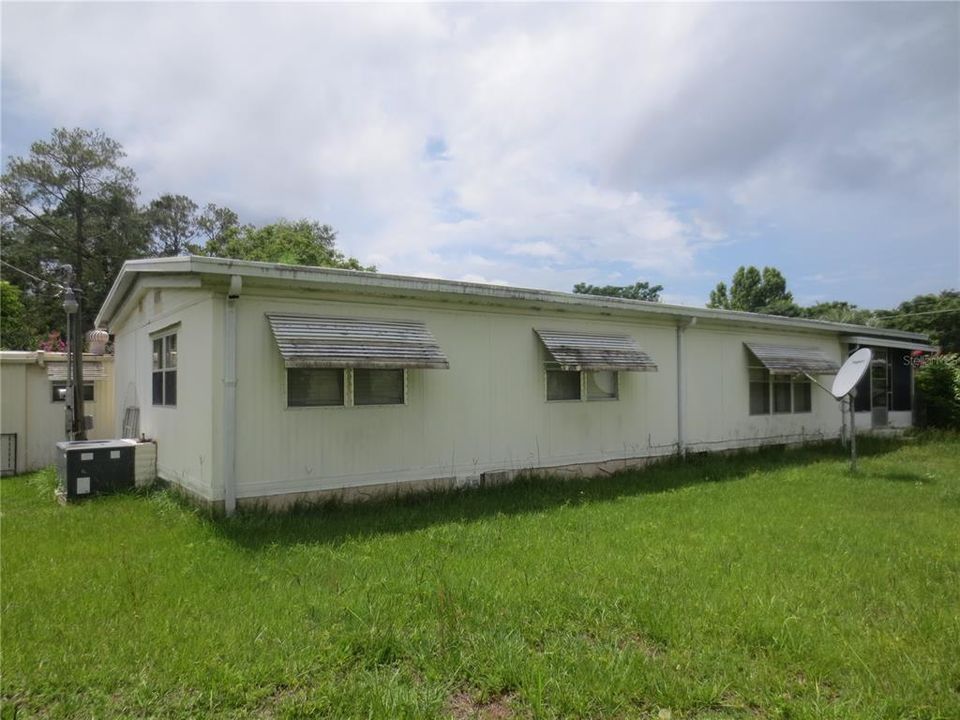Recently Sold: $69,900 (2 beds, 2 baths, 1152 Square Feet)