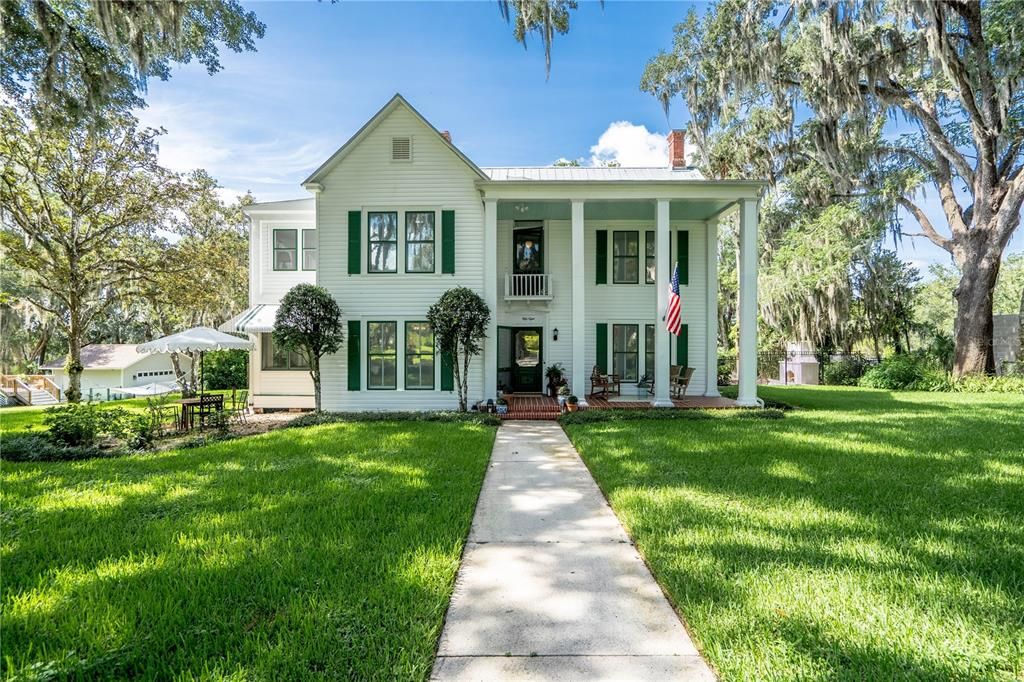 Recently Sold: $969,260 (5 beds, 4 baths, 3874 Square Feet)
