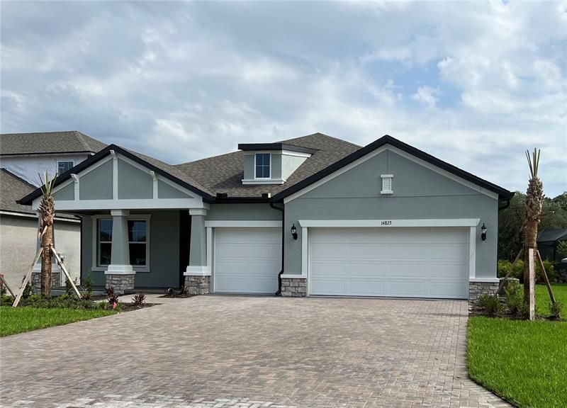 Recently Sold: $557,938 (3 beds, 3 baths, 2581 Square Feet)