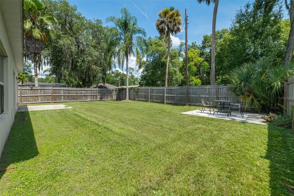 Recently Sold: $400,000 (3 beds, 2 baths, 1705 Square Feet)