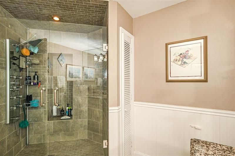 最近售出: $530,000 (2 贝兹, 2 浴室, 1260 平方英尺)