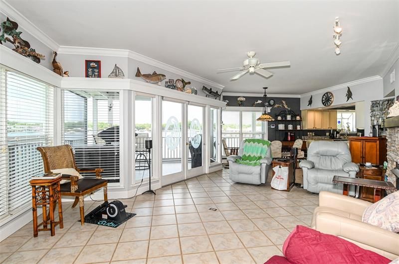 Recently Sold: $530,000 (2 beds, 2 baths, 1260 Square Feet)