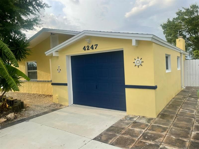 Recently Sold: $615,000 (3 beds, 2 baths, 1324 Square Feet)