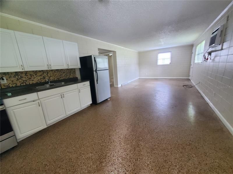 Recently Sold: $250,000 (2 beds, 0 baths, 1896 Square Feet)