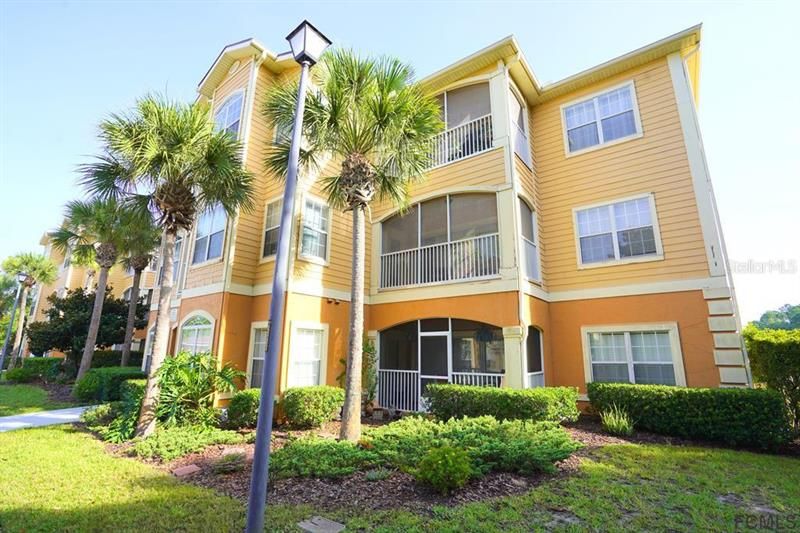 Recently Sold: $249,900 (2 beds, 2 baths, 1049 Square Feet)