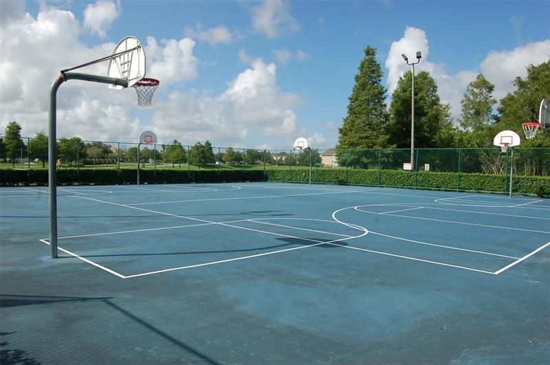 Clubhouse Basketball Courts