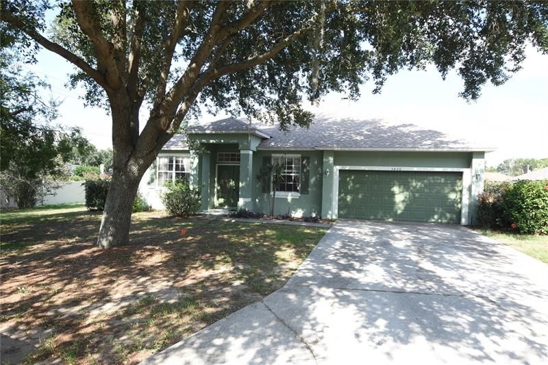 Recently Sold: $365,000 (3 beds, 2 baths, 2033 Square Feet)