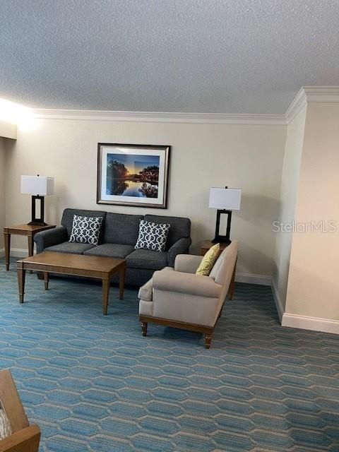 Recently Sold: $240,000 (1 beds, 1 baths, 825 Square Feet)