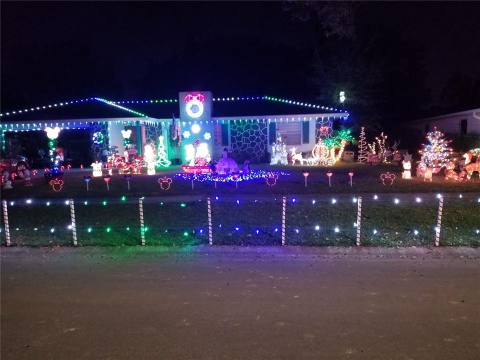 Recently Sold: $400,000 (3 beds, 2 baths, 1508 Square Feet)